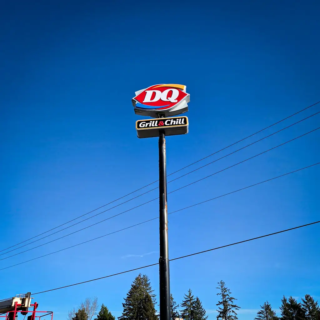 Dairy Queen sign service and repair by Advanced Electric Signs