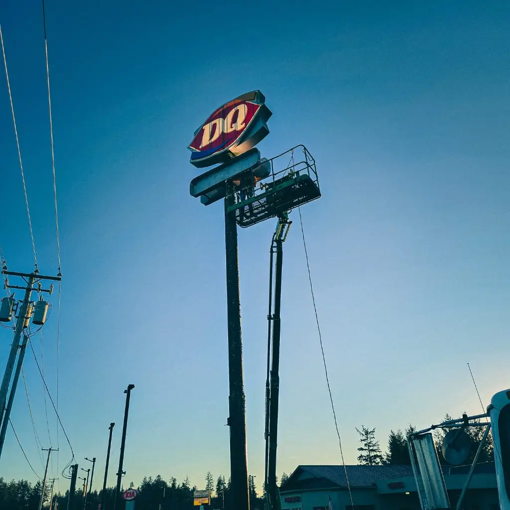 Commercial sign installation, Advanced Electric Signs